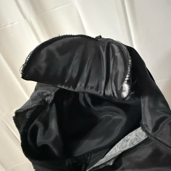 Vintage Lanz 1980 Black Velvet Dress - Picture 7 of 7